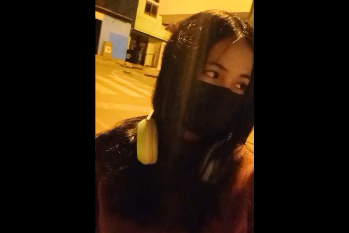 VIRAL TIKTOK: Joven se queda dormida en el camión y su compañero se enamora de ella