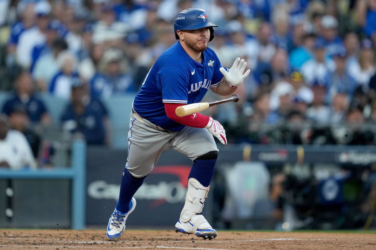 El tijuanense Alejandro Kirk pegó cuadrangular de tres carreras en el cuarto inning. (AP Photo/Ashley Landis)