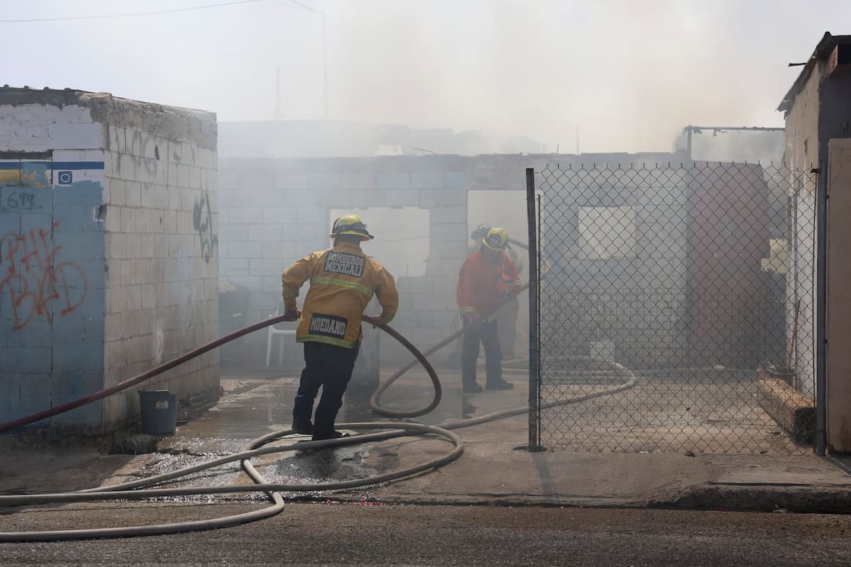 Incendio en casas de la Prohogar moviliza a Bomberos