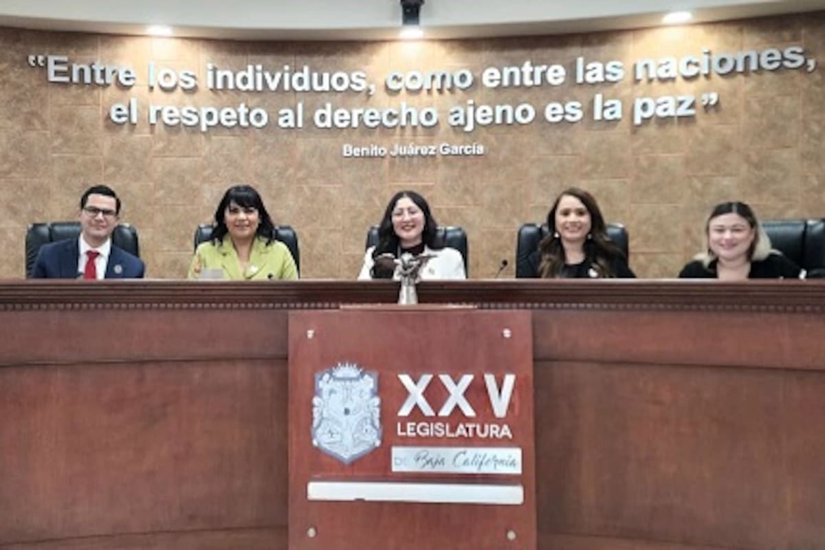 Michel Sánchez asume presidencia del Congreso: arranca nuevo periodo con voto unánime y agenda cargada