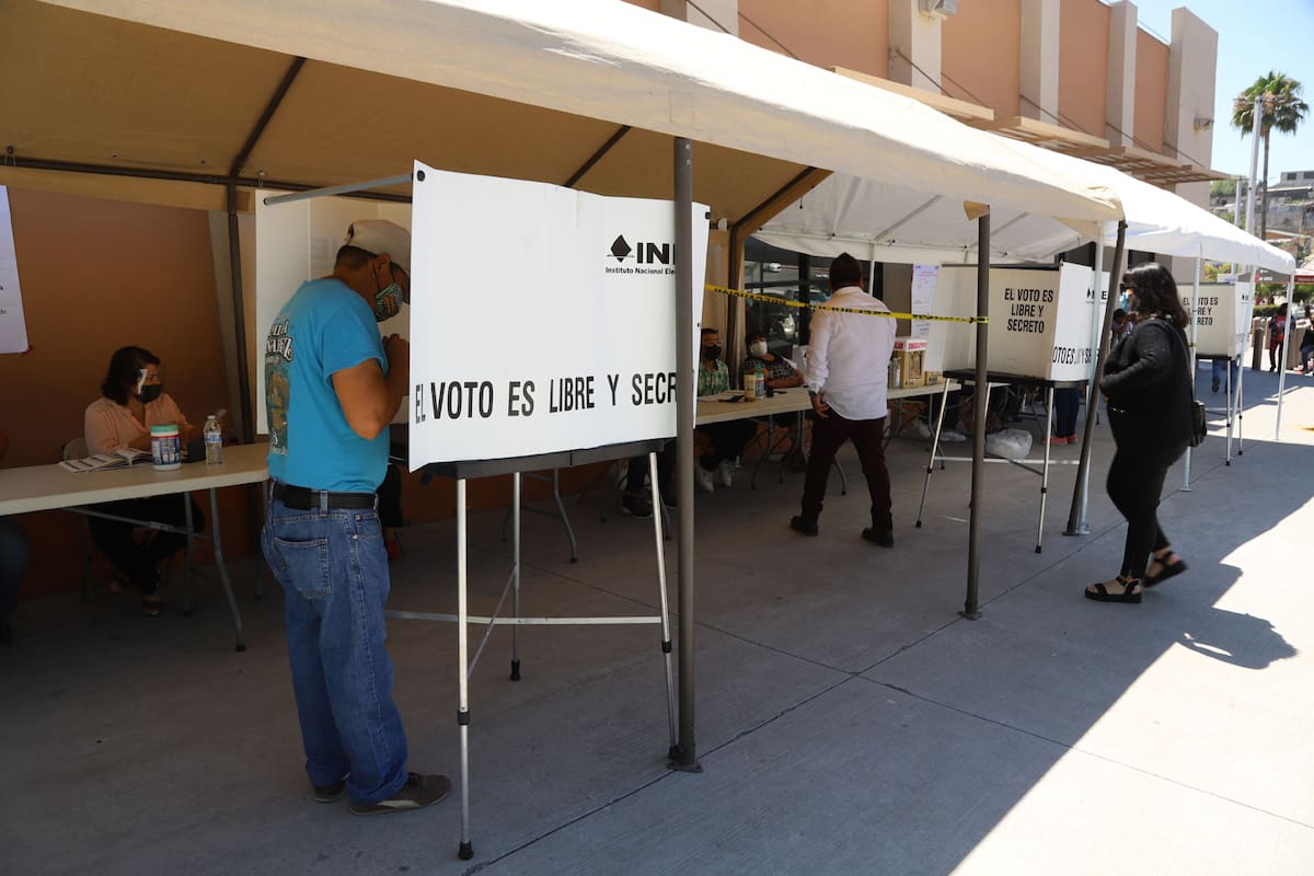 Para que un partido político pierda el registro debe tener menos del 3 % de la votación
