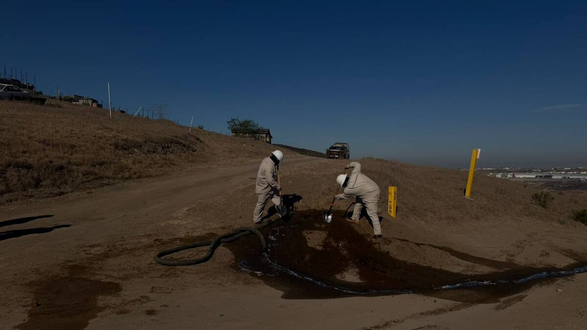 Descubren toma clandestina de diésel en los límites de Tijuana y Rosarito