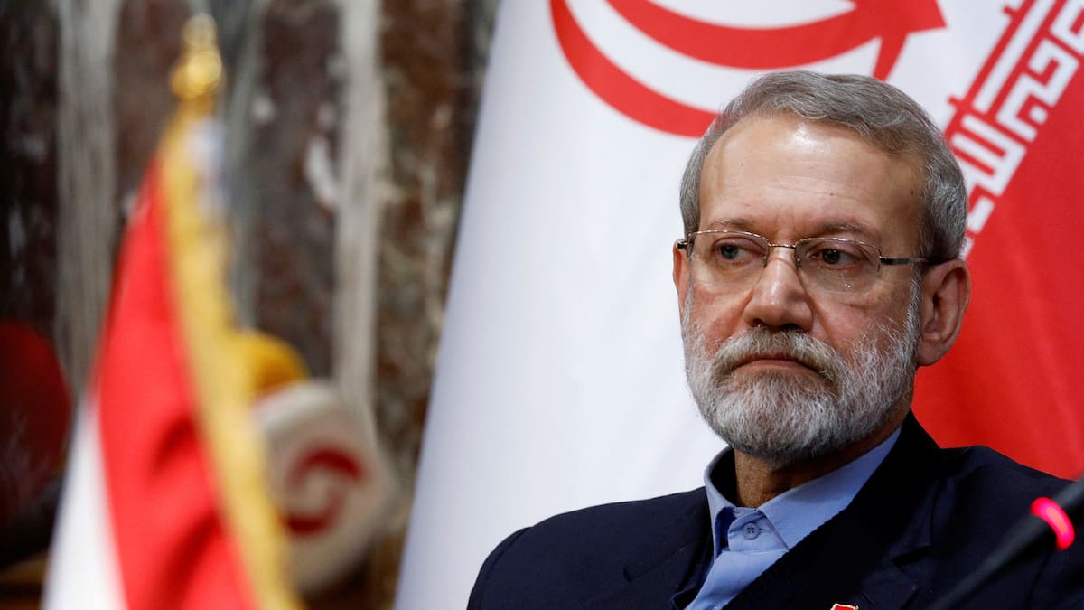 Alí Larijani, secretario del Consejo Supremo de Seguridad Nacional de Irán, negó que su país busque reanudar negociaciones con Estados Unidos tras los ataques recientes. /Reuters