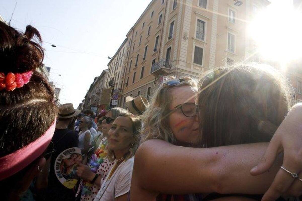 Marchas de orgullo recorren el mundo