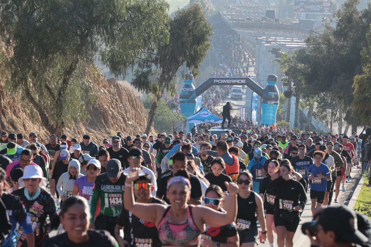 Más de 4 mil participaron en la carrera ‘La Enchilada 2025′
