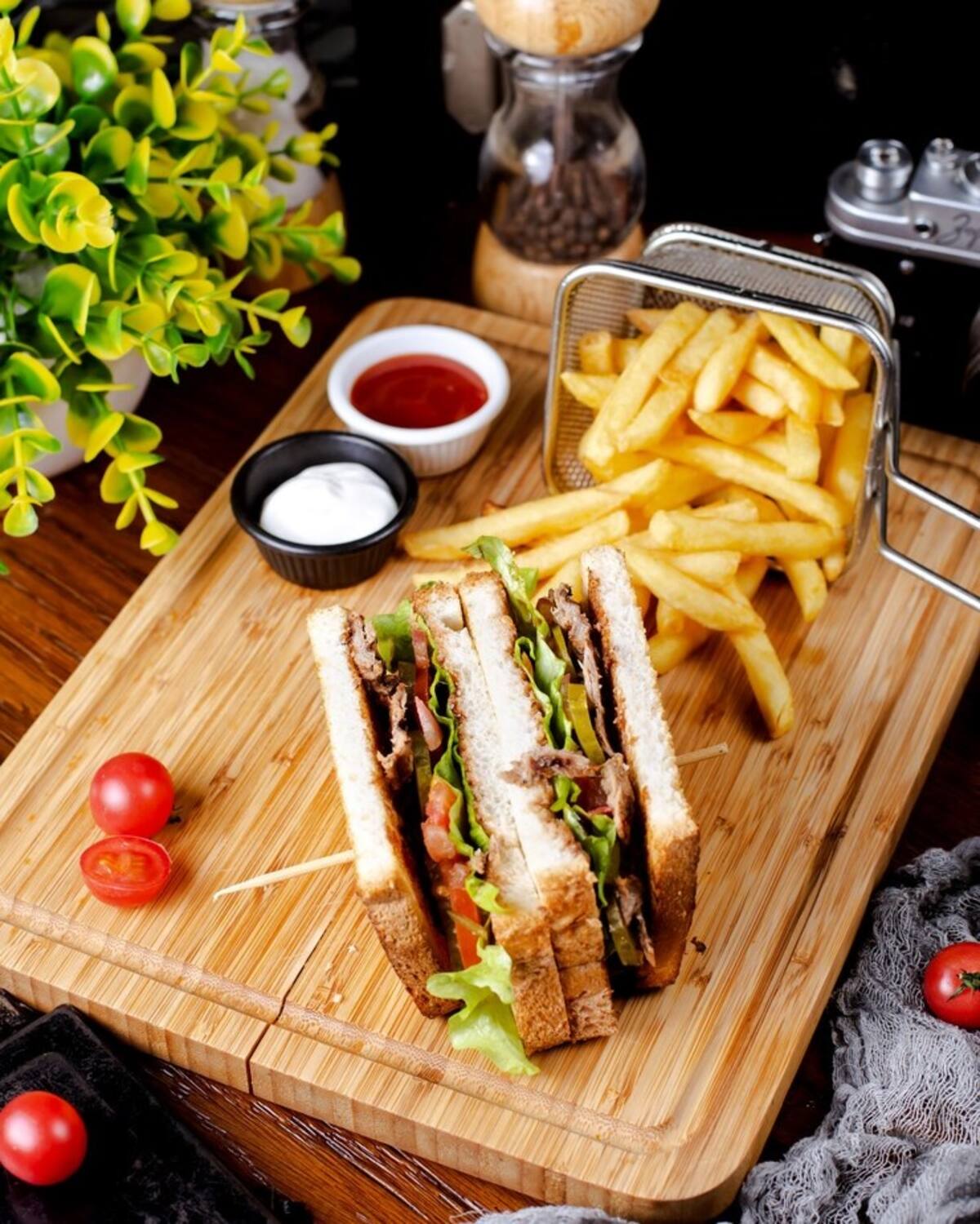 Sandwich.
