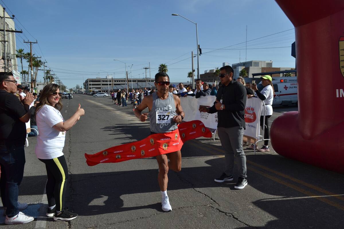 Alcaraz y Martínez mandaron en la edición 41 de la Carrera atlética de Burócratas