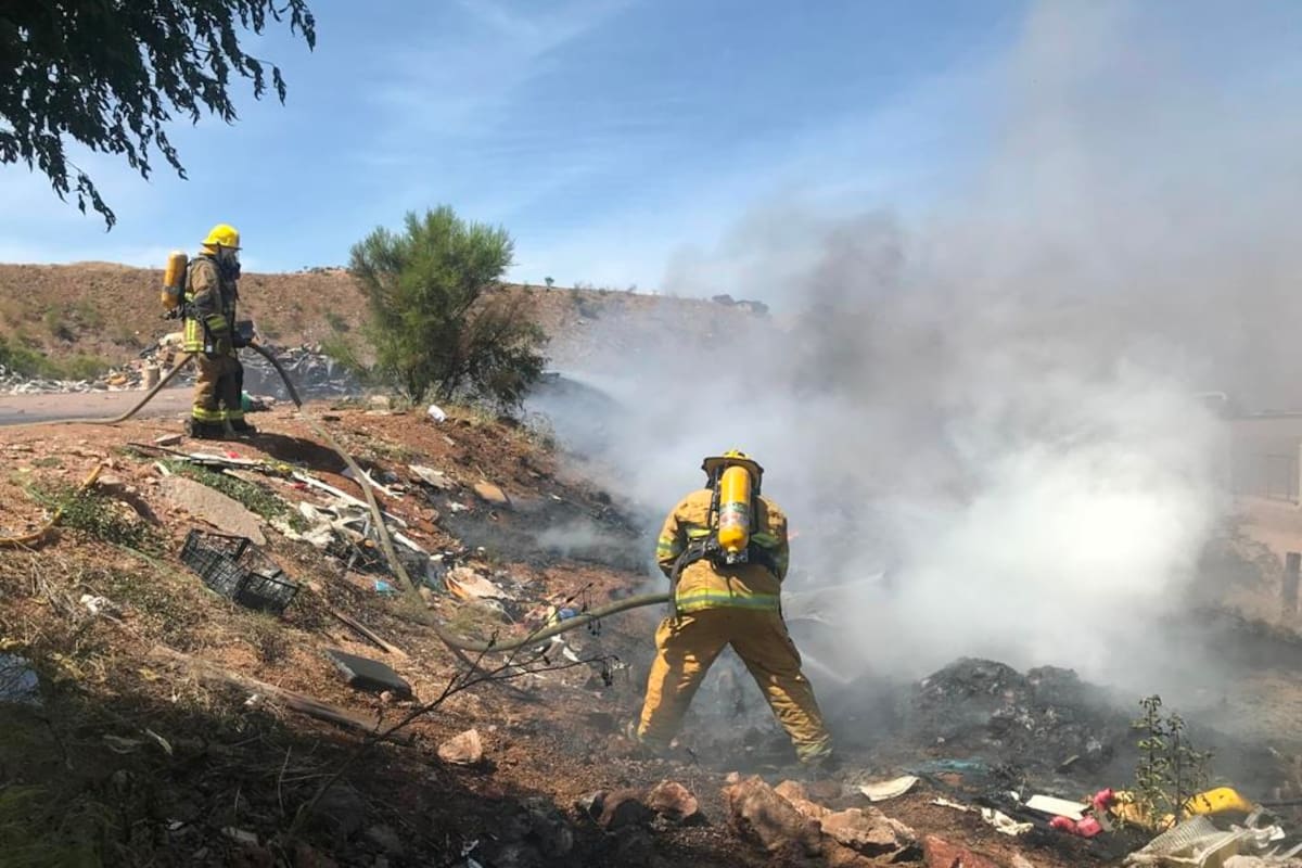 Bomberos de Nogales reciben capacitación en salud emocional para atender crisis durante emergencias