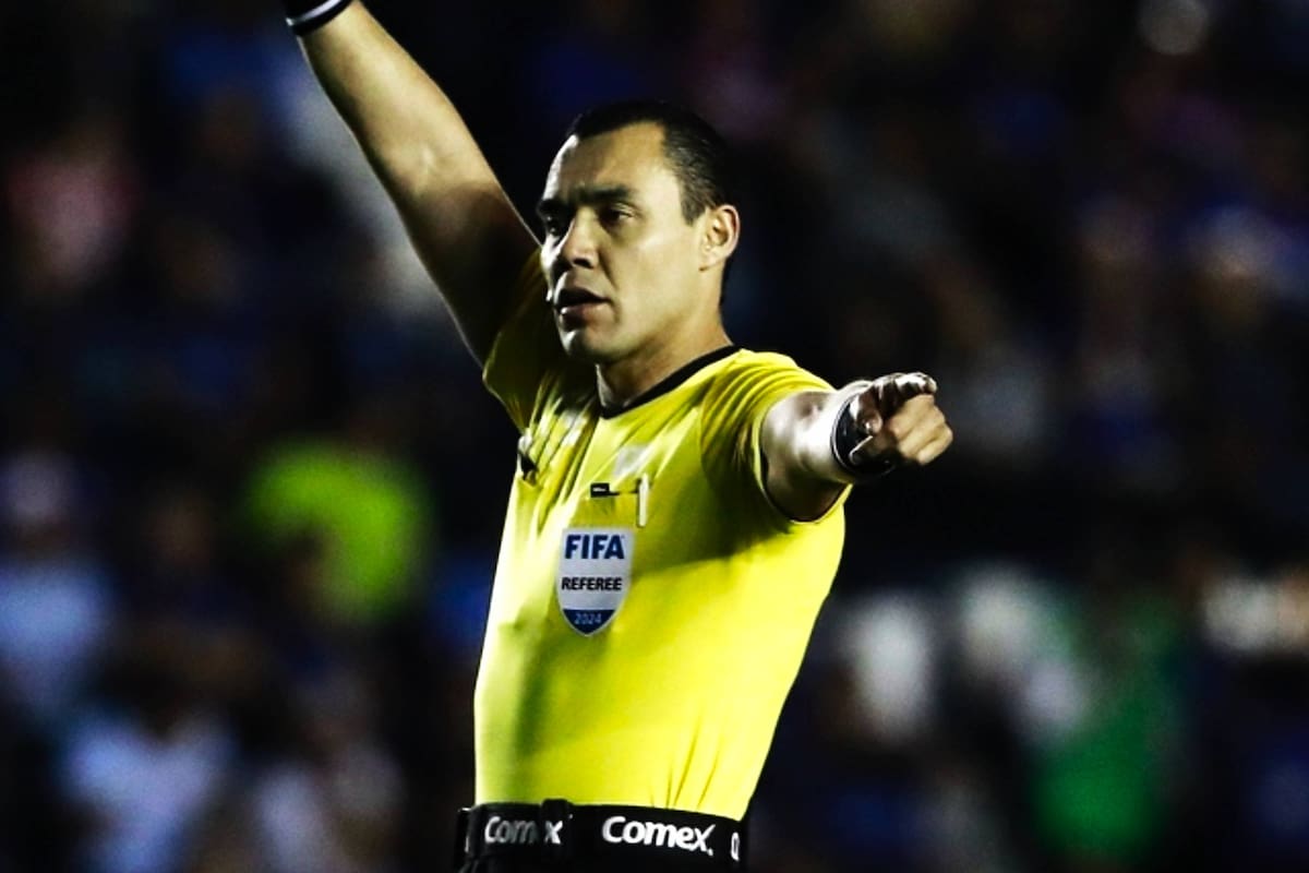 ‘Gato’ Ortiz rompe el silencio tras marcar dos penales polémicos a favor del América en juego ante Atlas