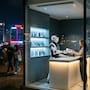 China prepara en Hong Kong una tienda que operará 24 horas atendida por un robot humanoide como parte de su apuesta por llevar la inteligencia artificial a la vida diaria