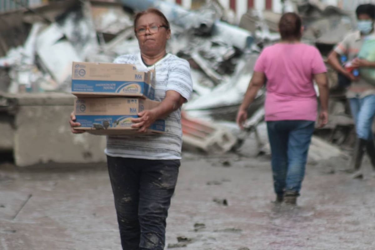 Lluvias siguen reportándose en Poza Rica este domingo en medio de su recuperación tras devastaciones por la tormenta