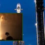 Estampido sónico, lo que escucharon residentes en Florida luego que el cohete Falcon 9 aterrizara de vuelta en Cabo Cañaveral con una carga útil clasificada para la Oficina Nacional de Reconocimiento