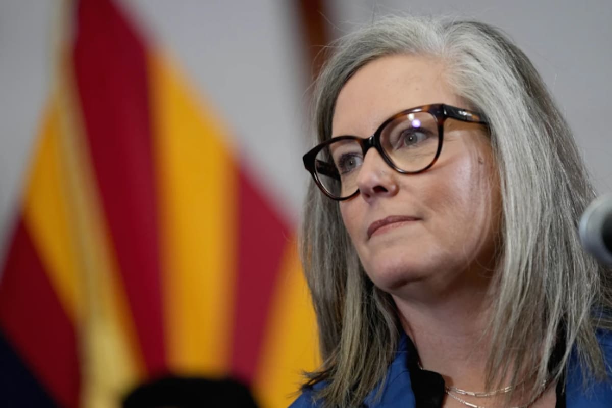 Gobernadora de Arizona envía a la Guardia Nacional para vigilar flujo migratorio a EU