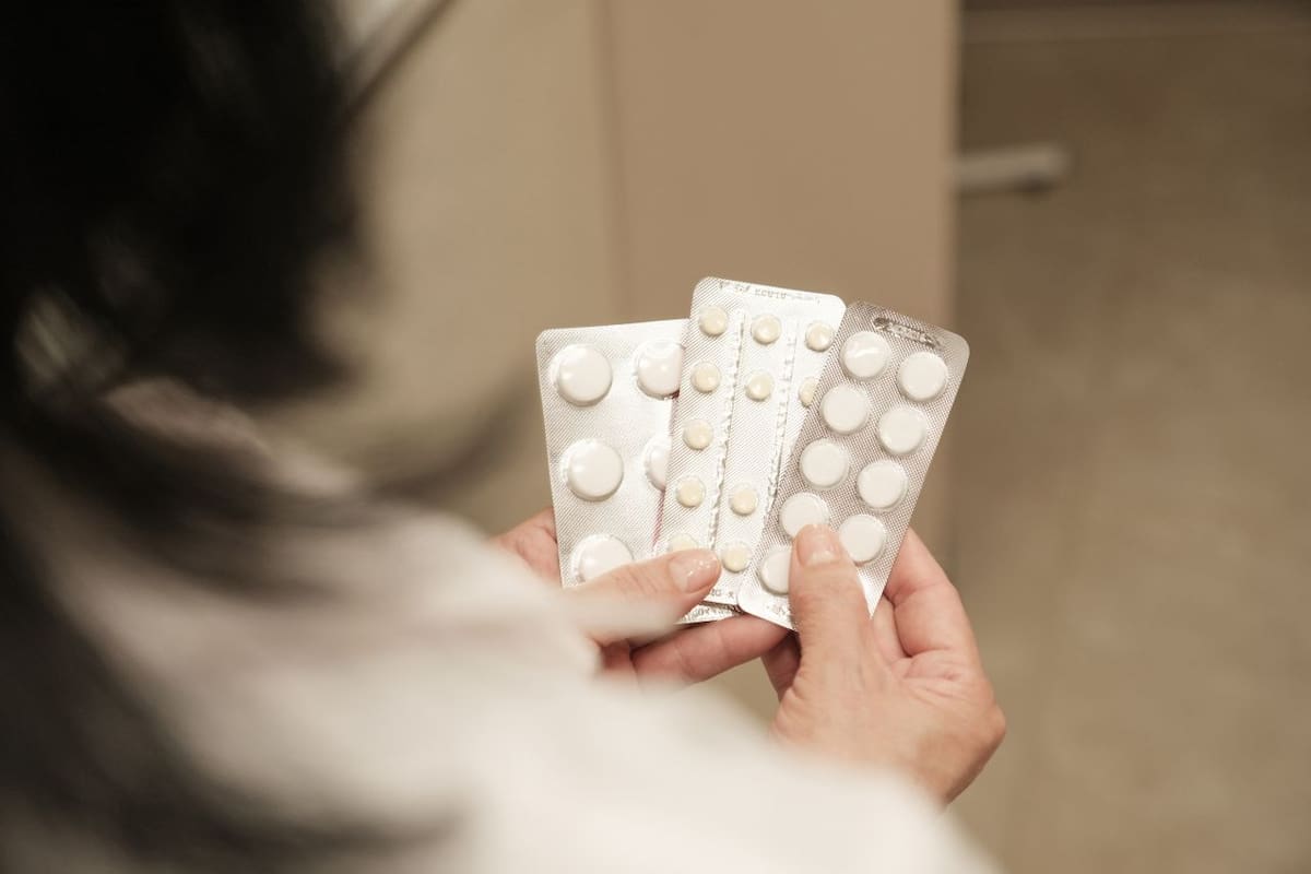 La muerte de una joven por un coágulo sanguíneo pone en la mira el riesgo y el monitoreo de la píldora anticonceptiva