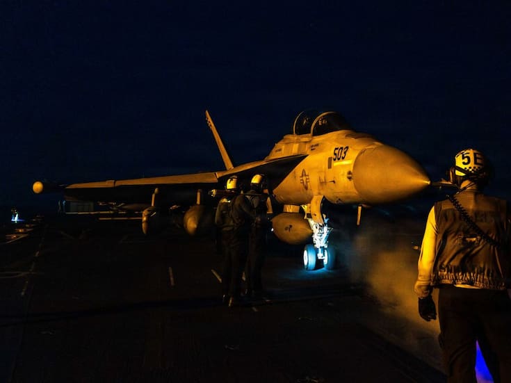 Aumenta a seis la cifra de soldados de EEUU muertos en Kuwait: proyectil iraní penetró defensas y alcanzó centro de operaciones