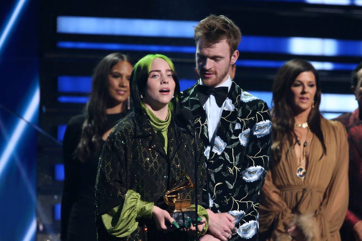 Billie Eilish se siente apenada por su victoria en los Grammy