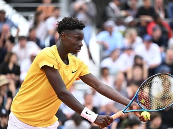 A los 17 años, Moïse Kouamé gana su primer partido en el Miami Open y se convierte en el tenista más joven en lograrlo desde Rafael Nadal en 2003