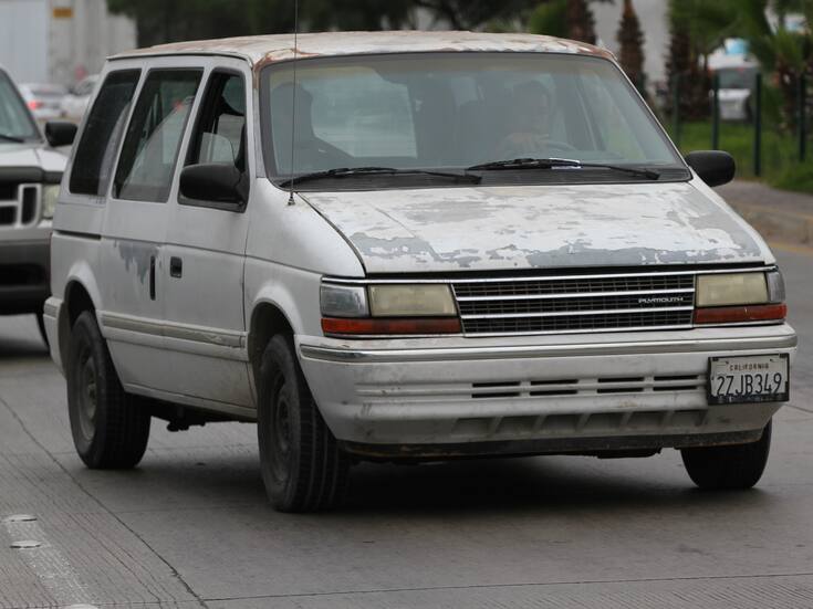 Invitan a dar de baja vehículos viejos en BC