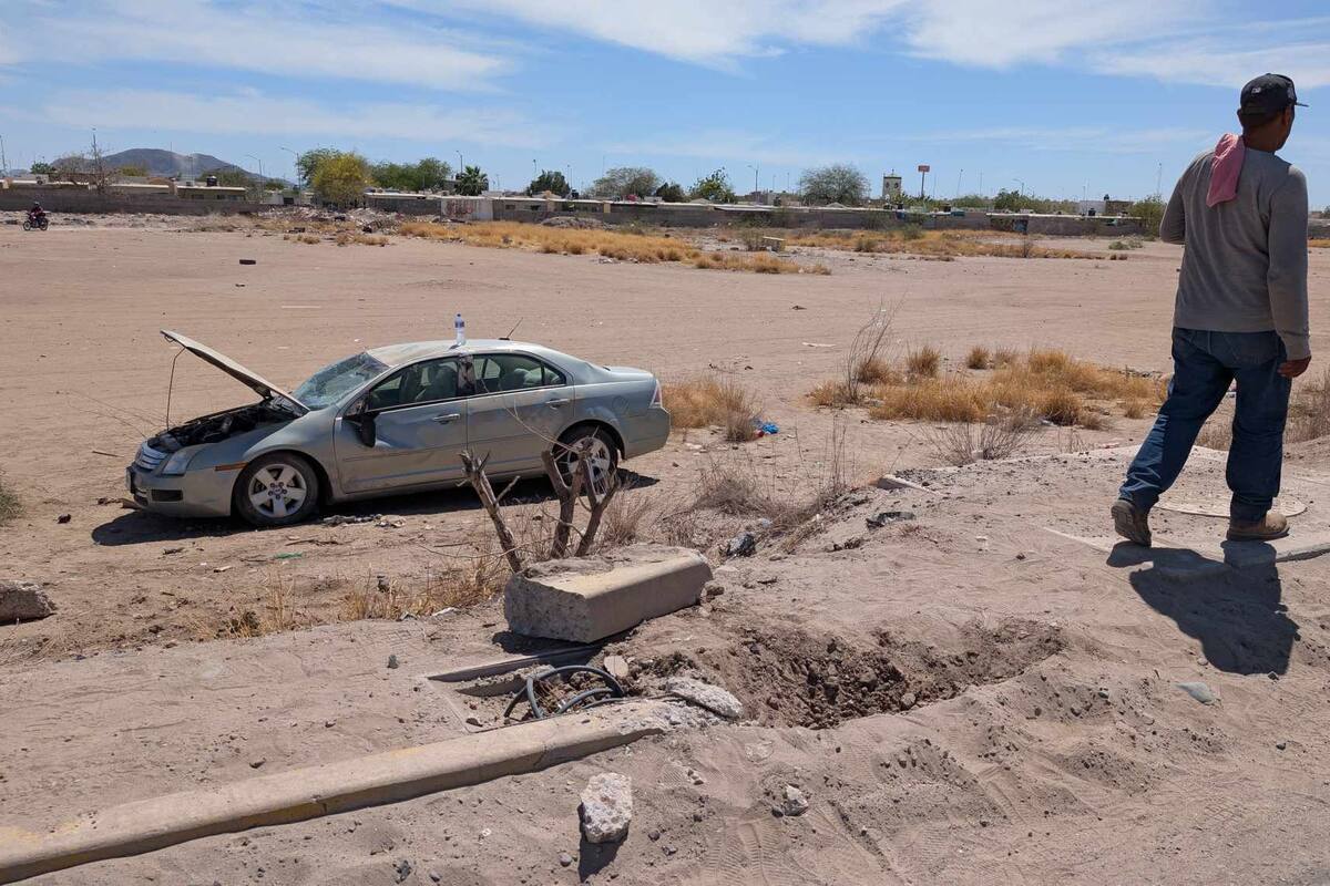 ¡Por exceso de velocidad! Conductor resulta lesionado al perder el control de su vehículo en Hermosillo
