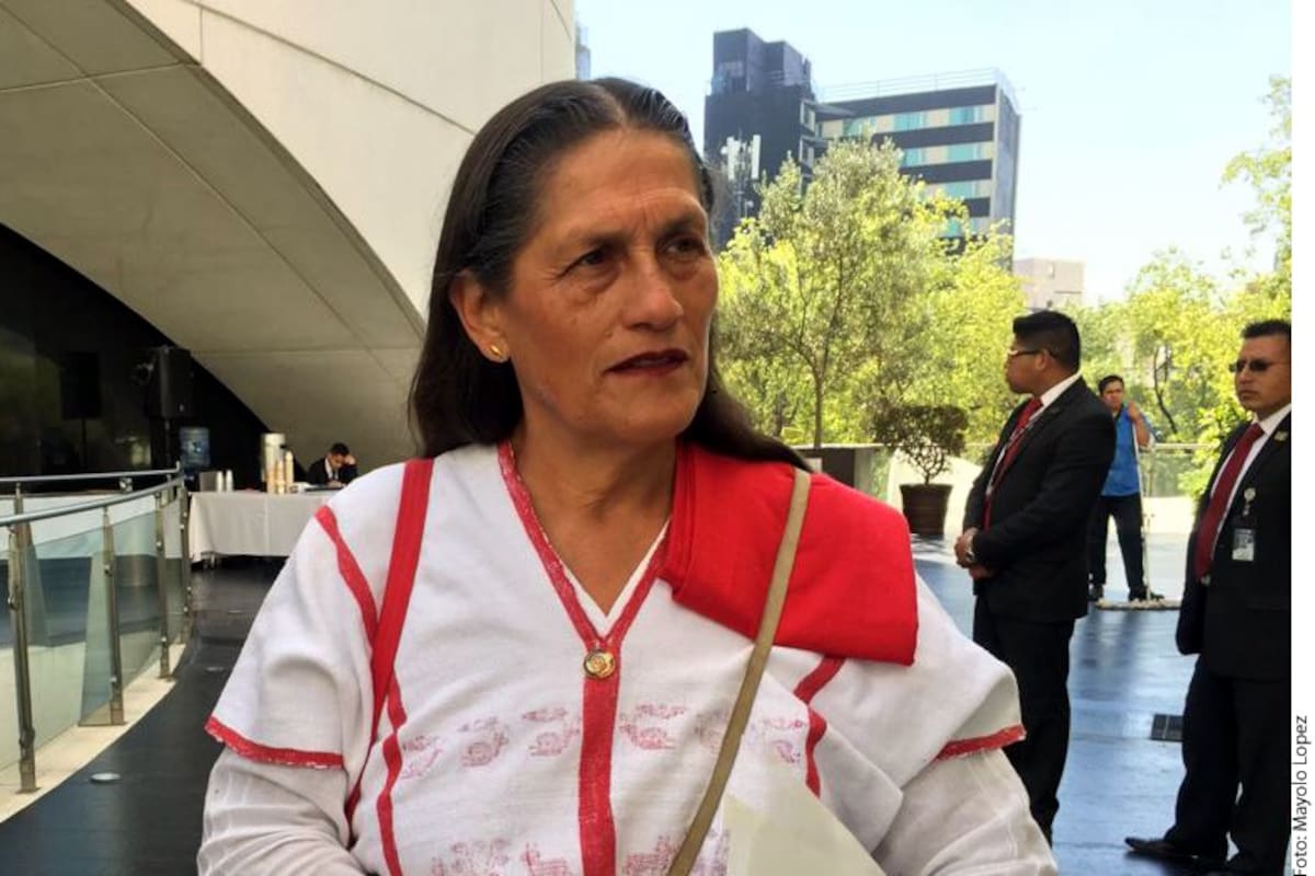 Senadora Jesusa Rodríguez hace propaganda política en la Pirámide del Sol