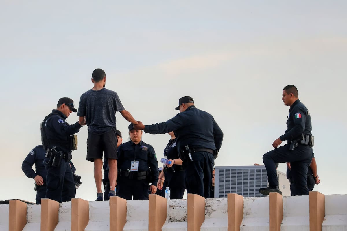 Hombre que pretendía atentar contra su vida fue rescatado por Policía Municipal de Hermosillo