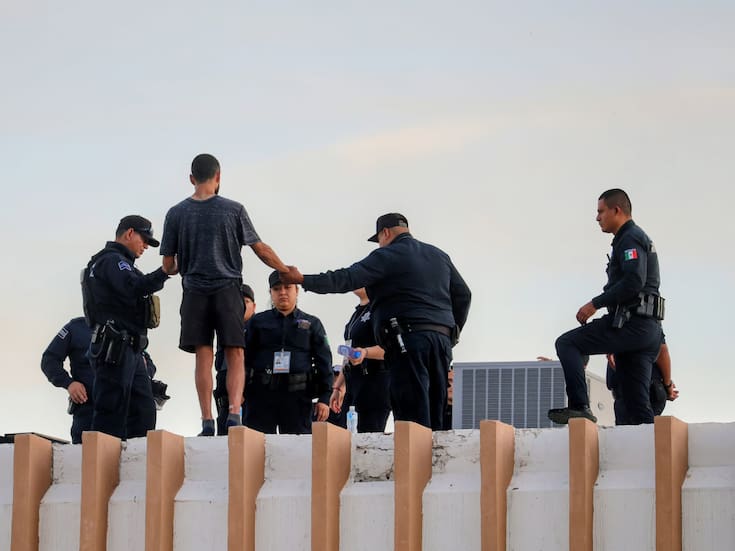 Hombre que pretendía atentar contra su vida fue rescatado por Policía Municipal de Hermosillo
