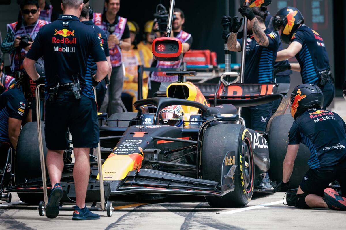Sergio “Checo” Pérez vuelve a subir al podio de la Fórmula 1; termina tercero en el GP de China