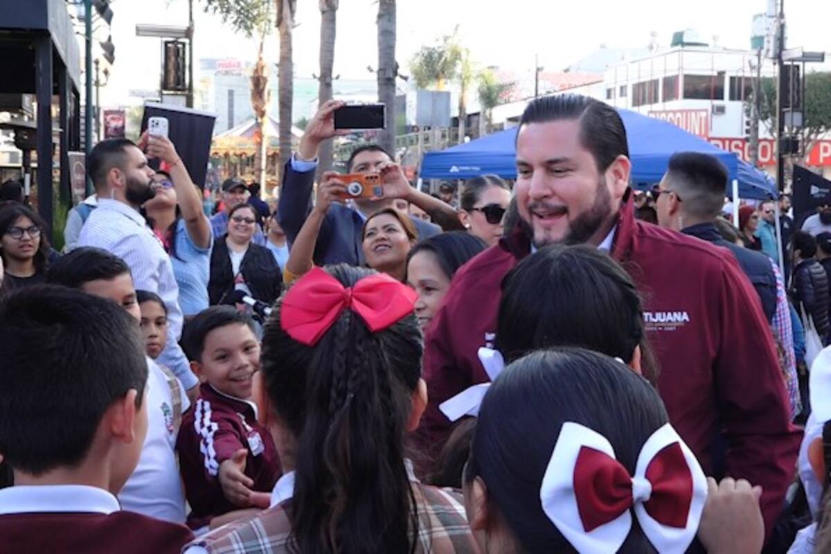 Será ‘Revu’ andador artístico: Burgueño