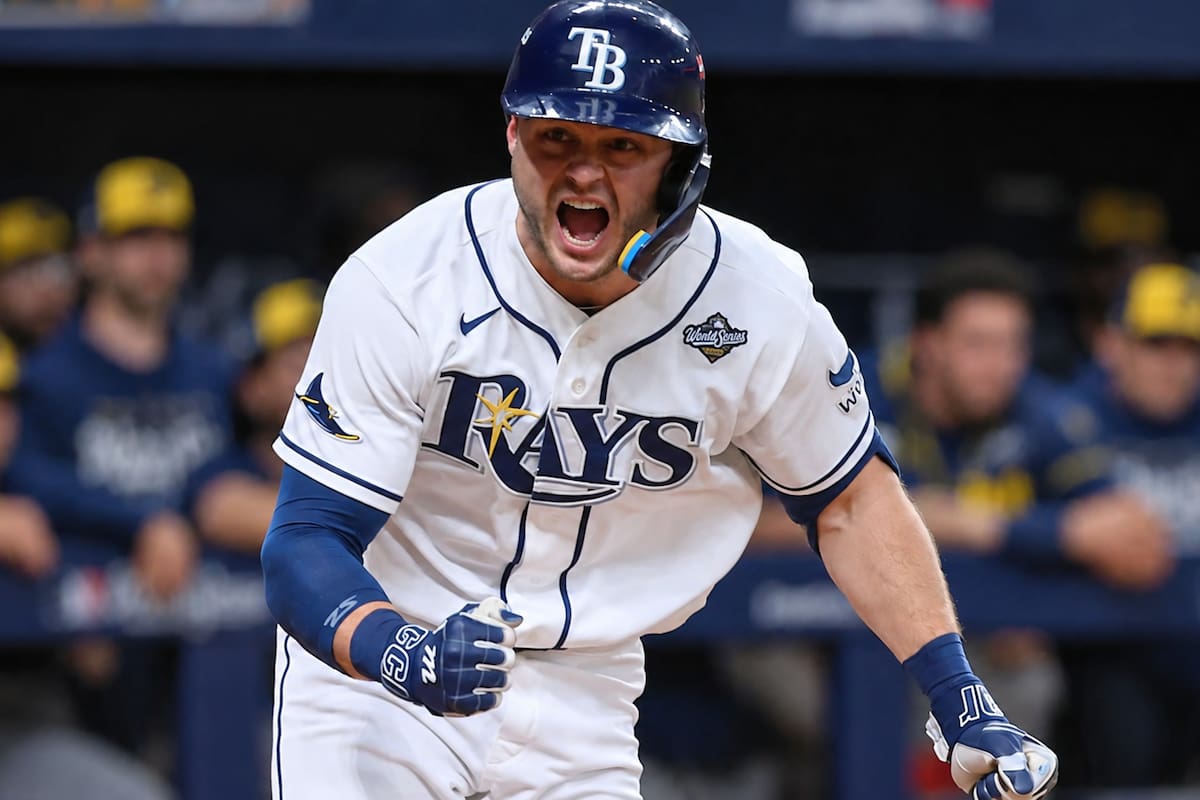 ¡Un error de Joey Ortiz revive a los Rays! Tampa Bay deja tendidos a los Brewers en 12 innings y evita que Milwaukee conquiste la Serie Mundial 2026