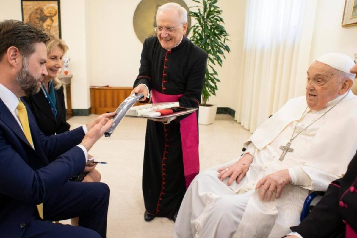 JD Vance se reúne con el Papa Francisco en el Vaticano para abordar la migración