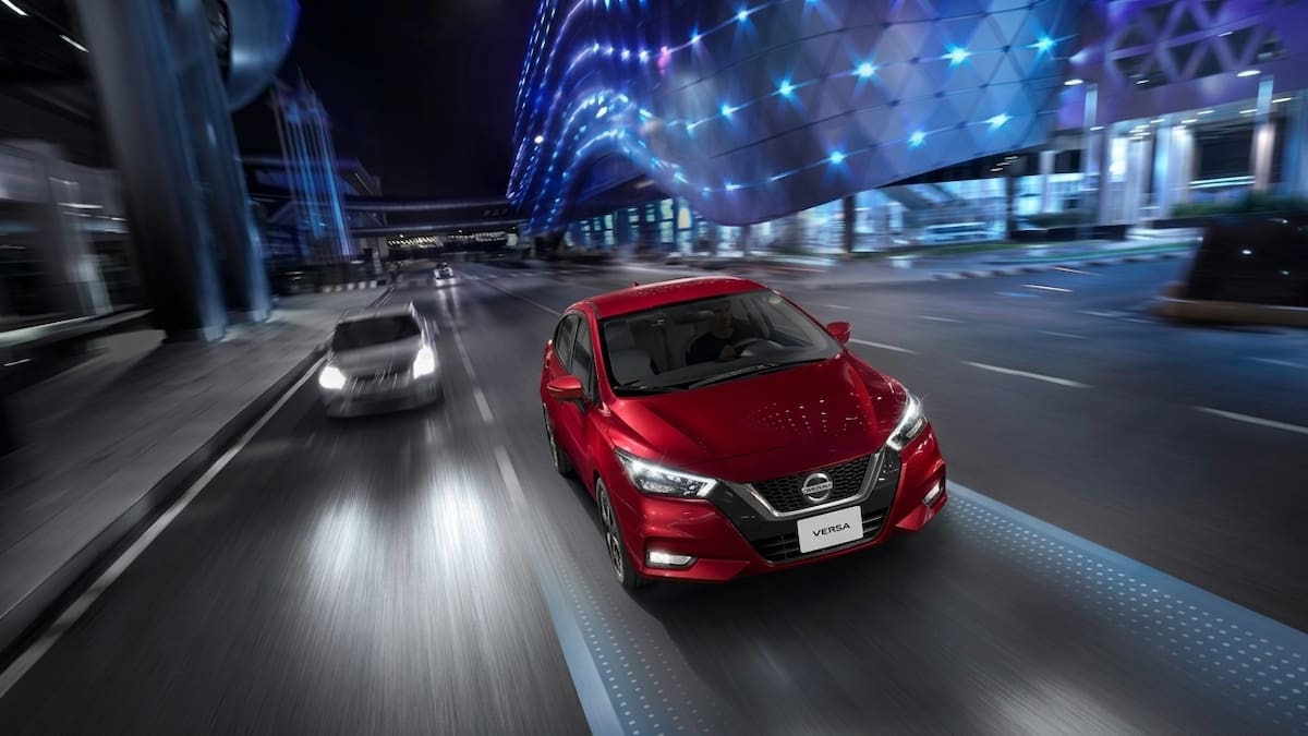 Nissan anuncia que reducirá su portafolio global de vehículos para enfocarse en autos eléctricos, inteligencia artificial y mercados clave como México, que se consolida como ancla de rentabilidad