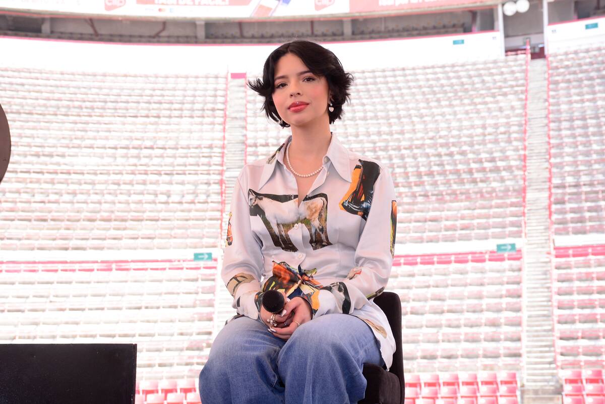 Ángela Aguilar ha llegado a ser considerada como un modelo para la sociedad.