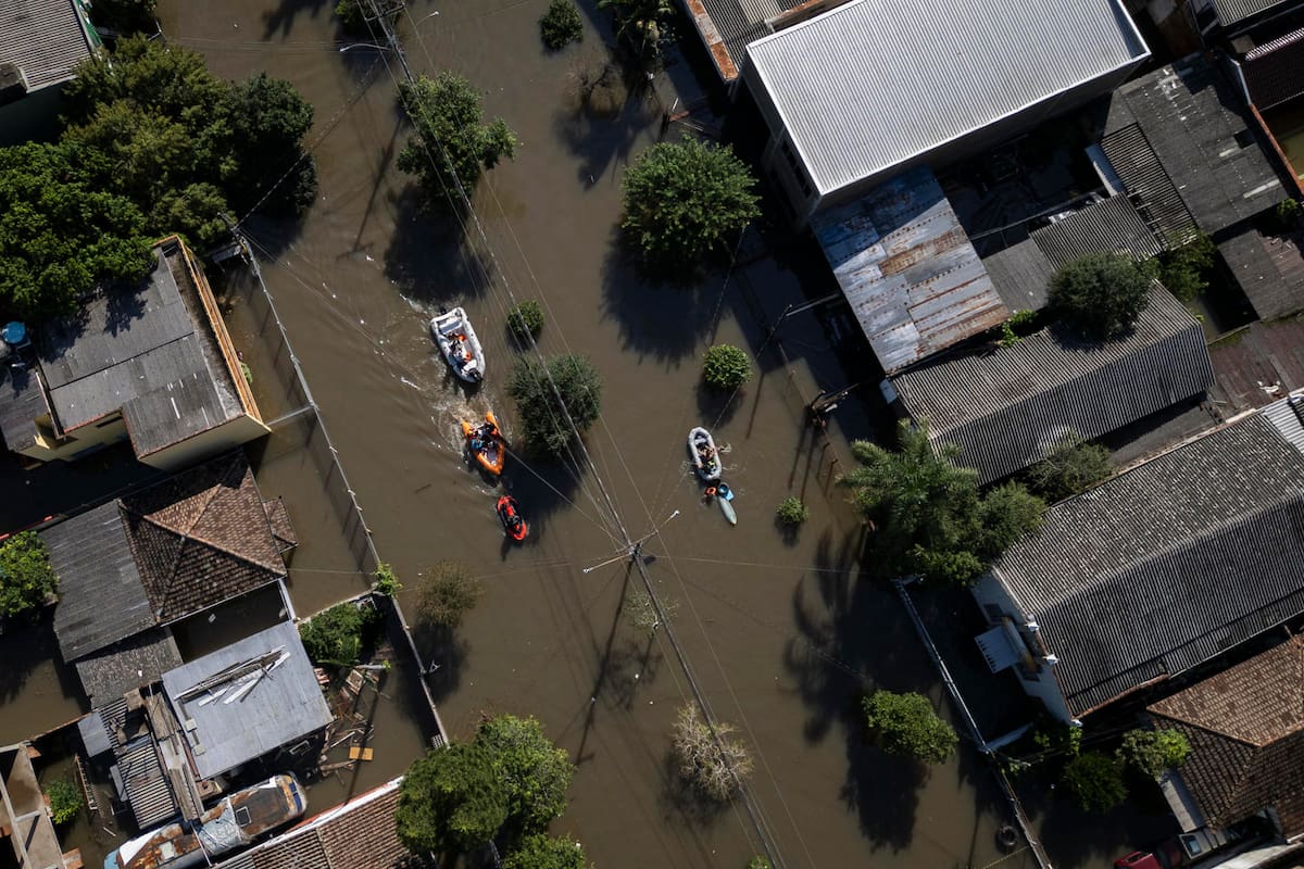 Aumentan las cifras de víctimas por inundaciones en el sur de Brasil