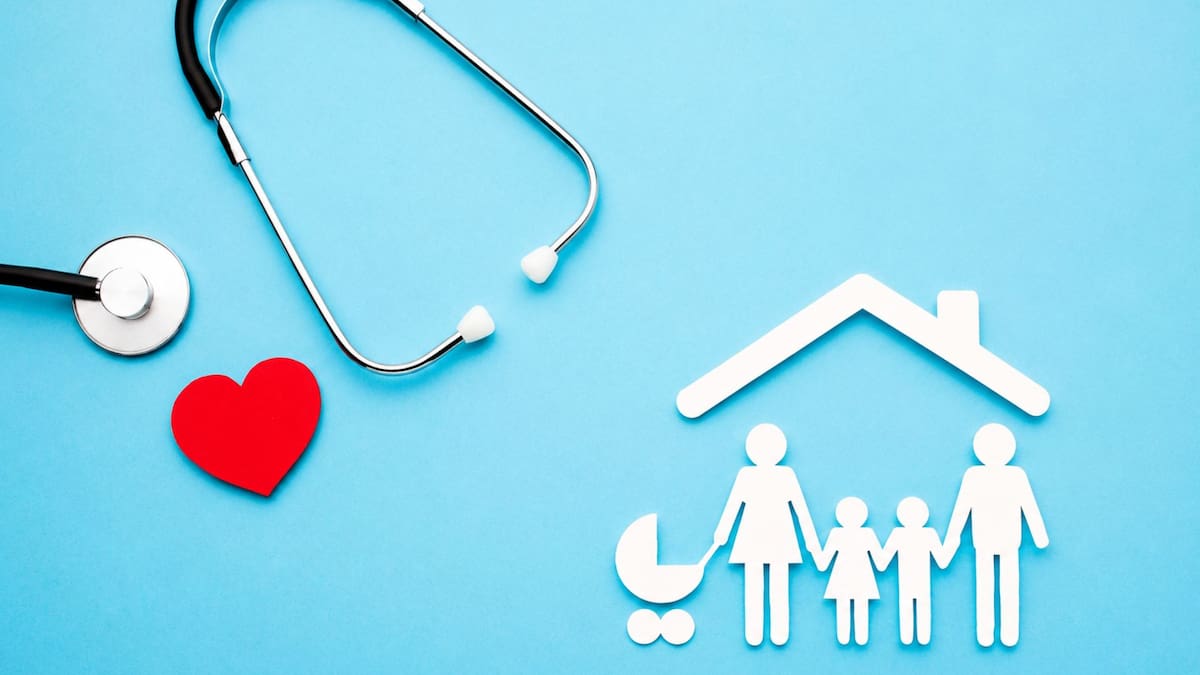 El costo de los seguros médicos privados se dispara 40% en México y vuelve incosteables las pólizas para adultos mayores por un crecimiento del 70% en honorarios y gastos hospitalarios