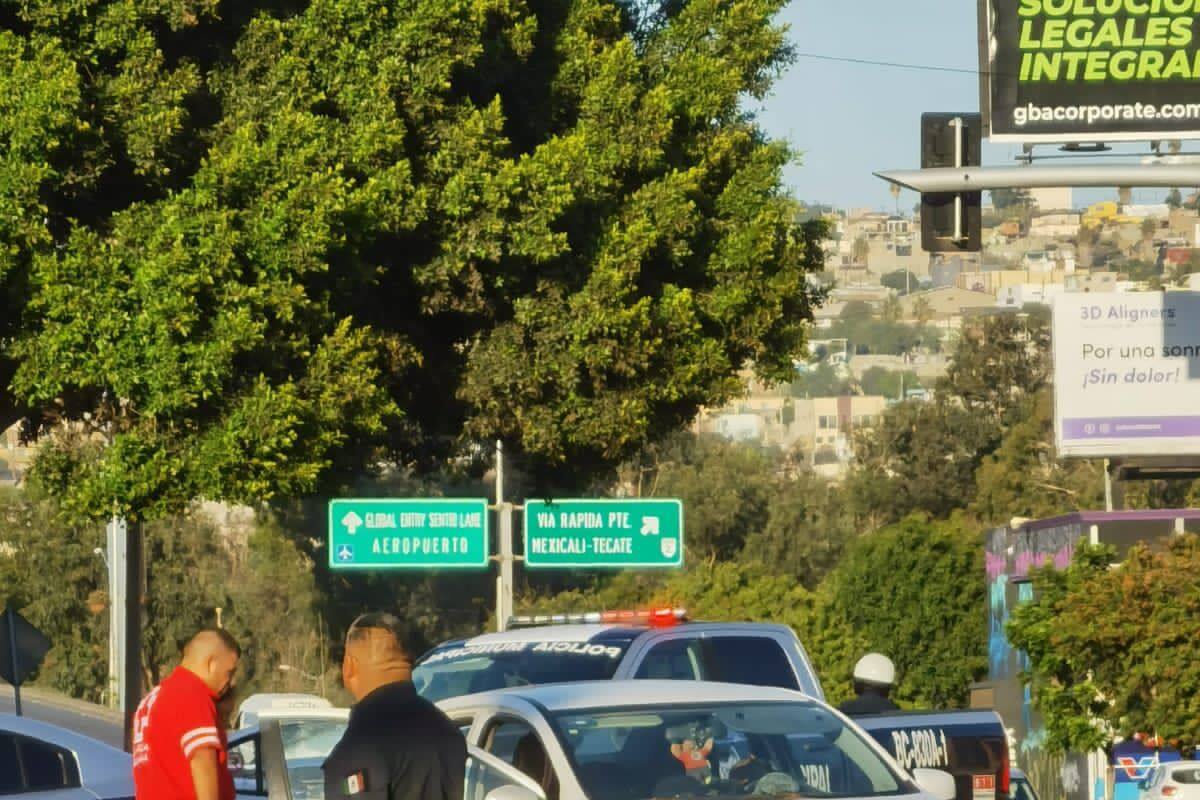 Homicidios Tijuana: Ejecutan a dos hombres en glorieta Cuauhtémoc