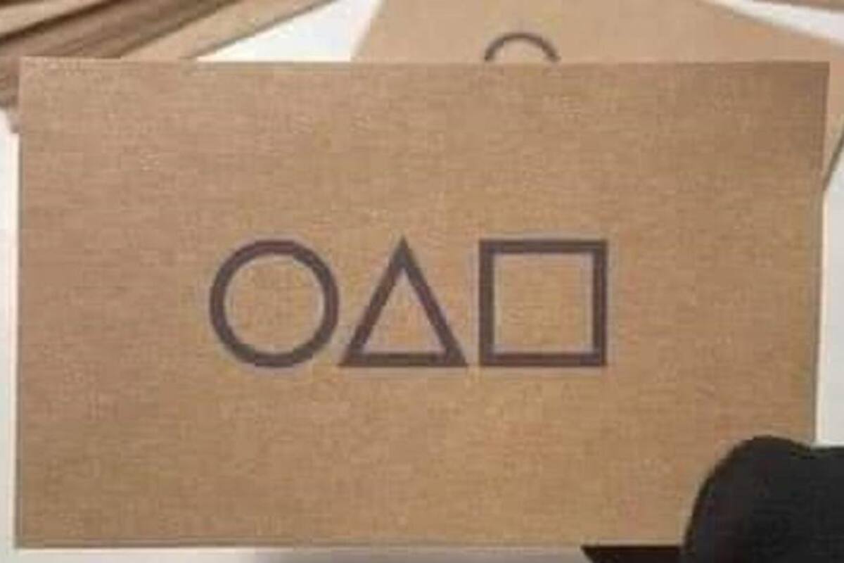 Aparecen en Reino Unido señales de transito referentes a la serie "El juego del calamar"