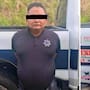 Un excomisario dejó el cargo, pero continuó utilizando una patrulla municipal y prendas con insignias policiales hasta que fue detenido por el Ejército