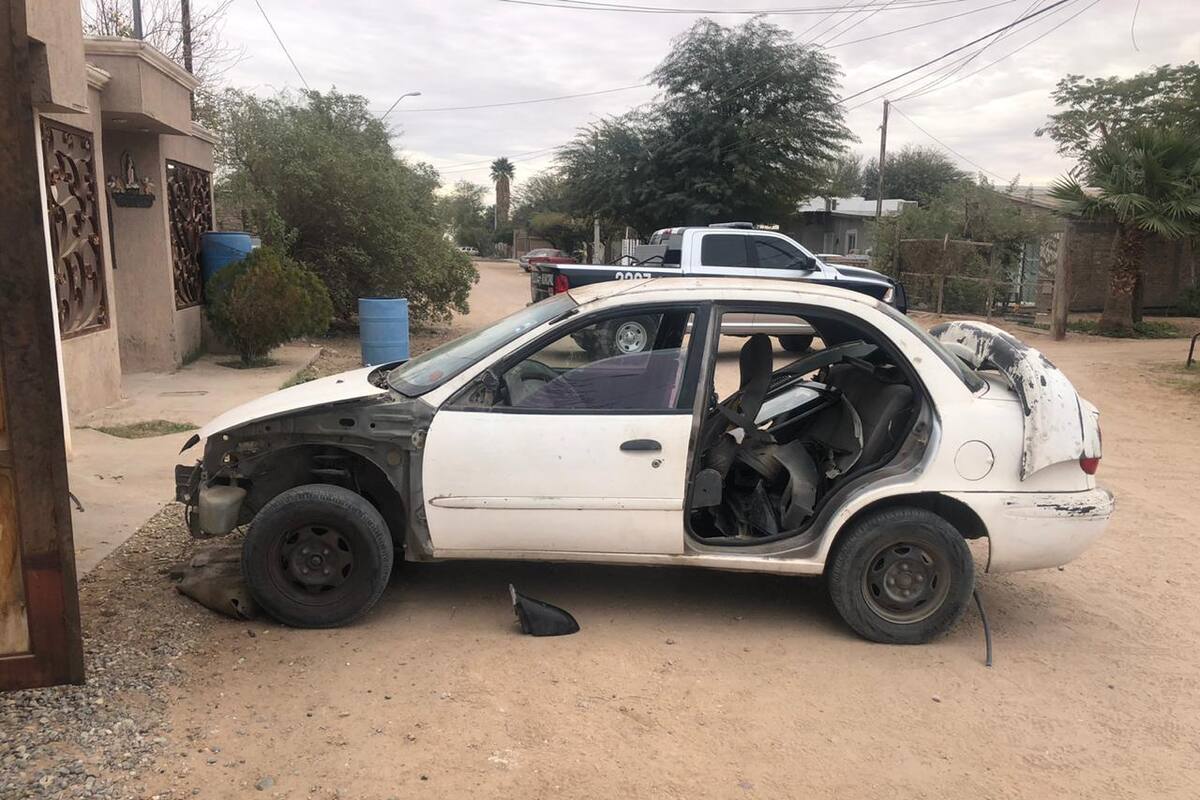 Lo sorprenden desarmando auto robado en SLRC