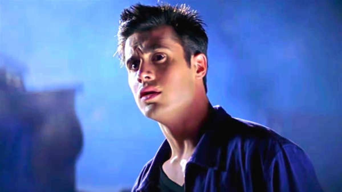 Freddie Prinze Jr como Ray Bronson en 'I Know What You Did Last Sumer' en 1997