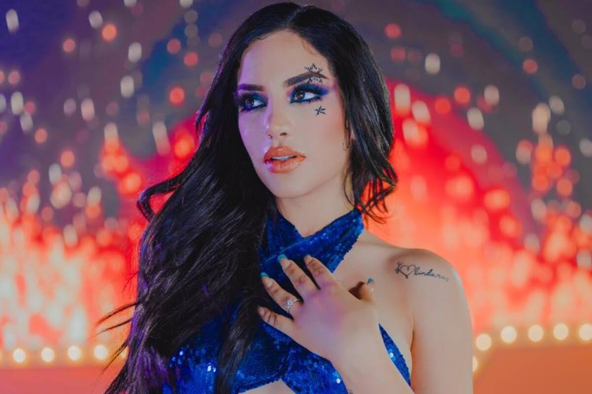 Estrenan "Fuego" Kimberly Loaiza junto a Dimitri Vegas y Like Mike tras haberse filtrado en redes