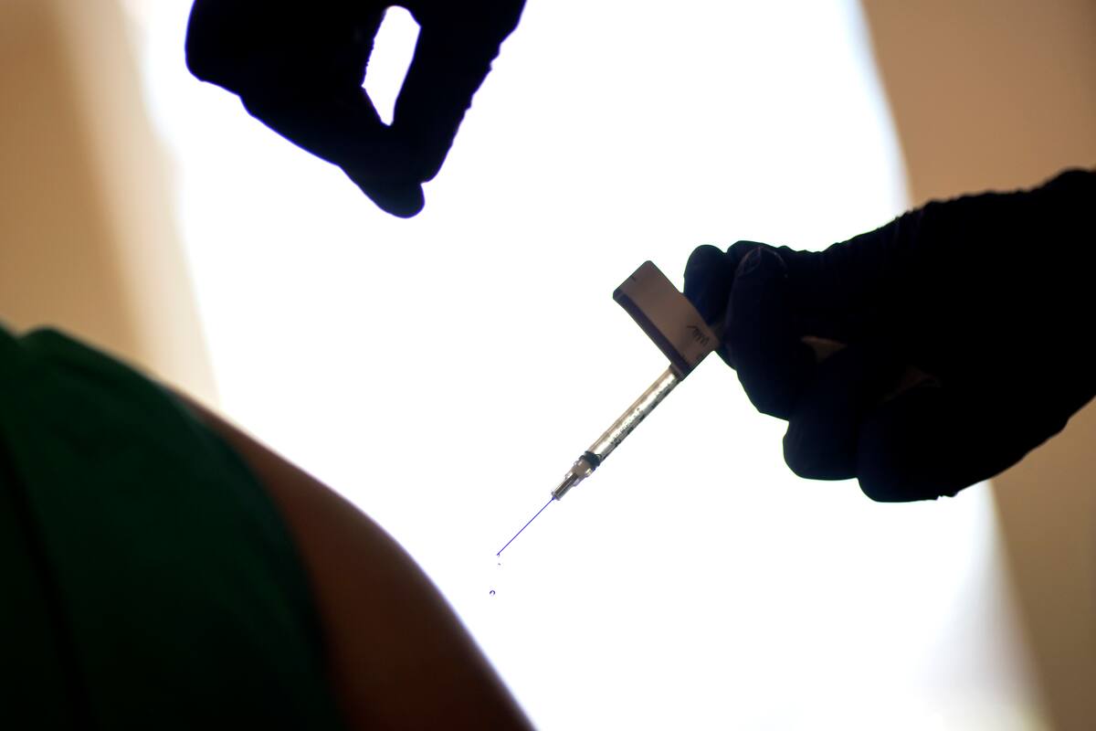 Mañana habrá vacunas Covid-19 para mujeres embarazadas; y contra el sarampión para niños