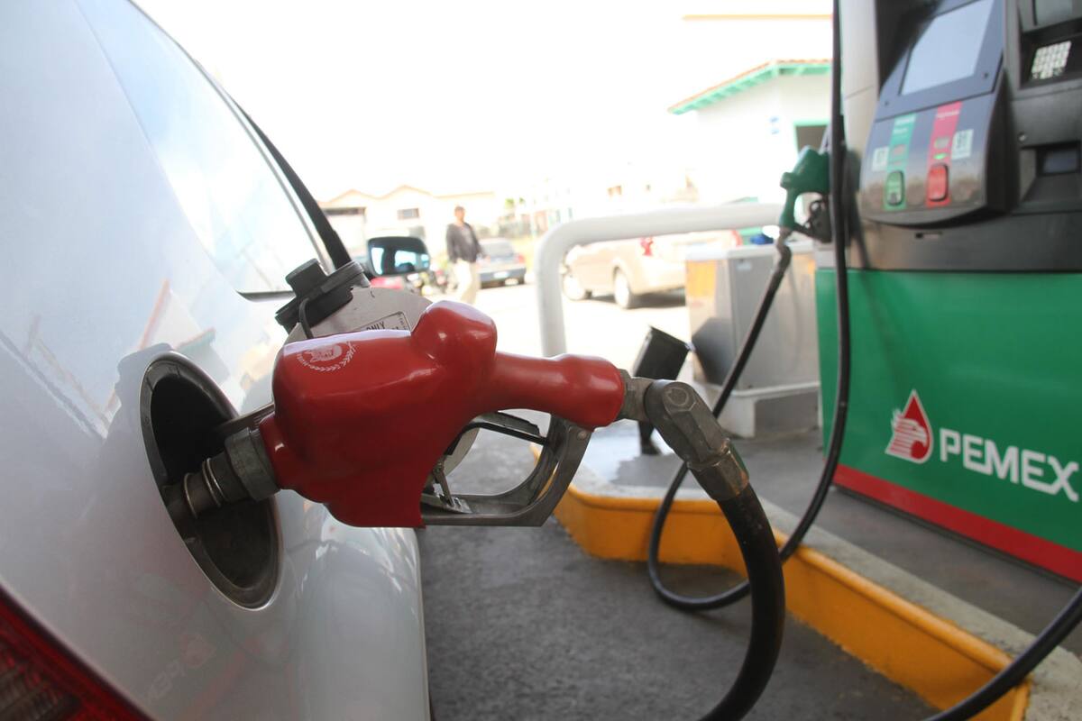Incremento del IEPS a gasolinas afectará a consumidor: Contador