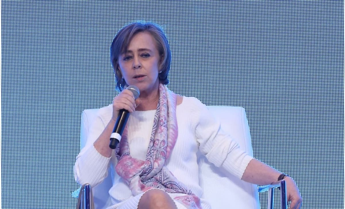 De acuerdo con el expediente judicial, el caso no solo involucra a Casar, sino también a Miguel Ángel Feijóo y Teresa Maldonado Ordóñez, quienes fungían como funcionarios de Pemex al momento de los hechos.