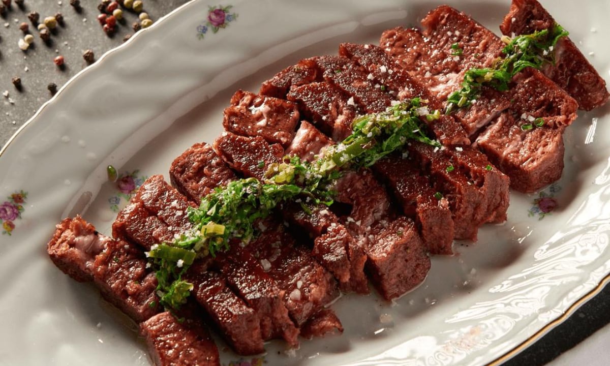 La alternativa vegetal tipo filet mignon forma parte de la oferta de Perfecta, la marca de Steakholder Foods que busca ofrecer productos con características similares a los cortes de carne convencionales. (steakholderfoods)