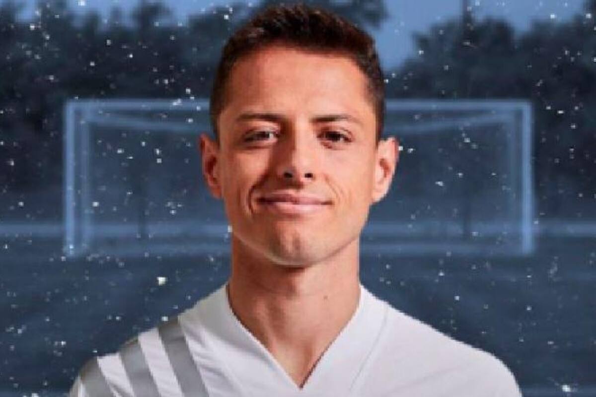 ¿Te interesa? Chicharito busca asistente personal