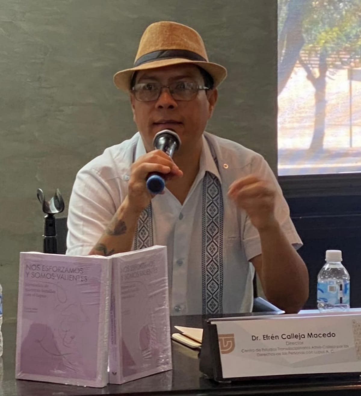 Efrén Calleja Macedo, director del Centro de Estudios Transdisciplinarios Athié-Calleja por los Derechos de las Personas con Lupus A.C. | Foto: Khennia Reyes