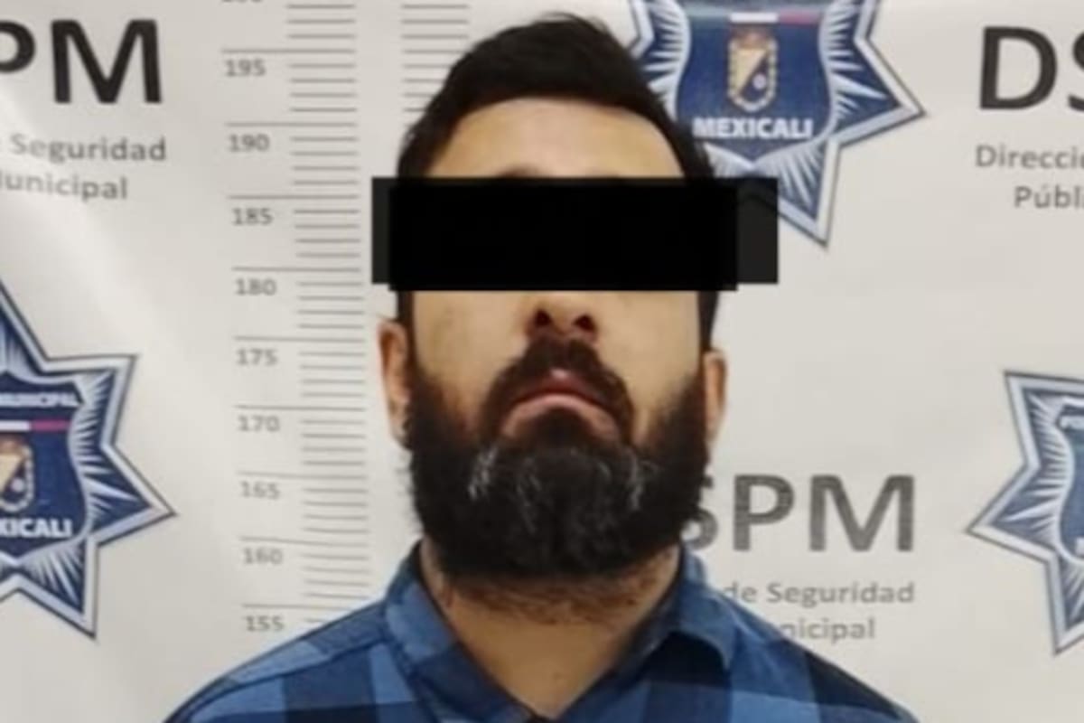 Tenía orden de aprehensión por violación y llamó al 911; así fue detenido