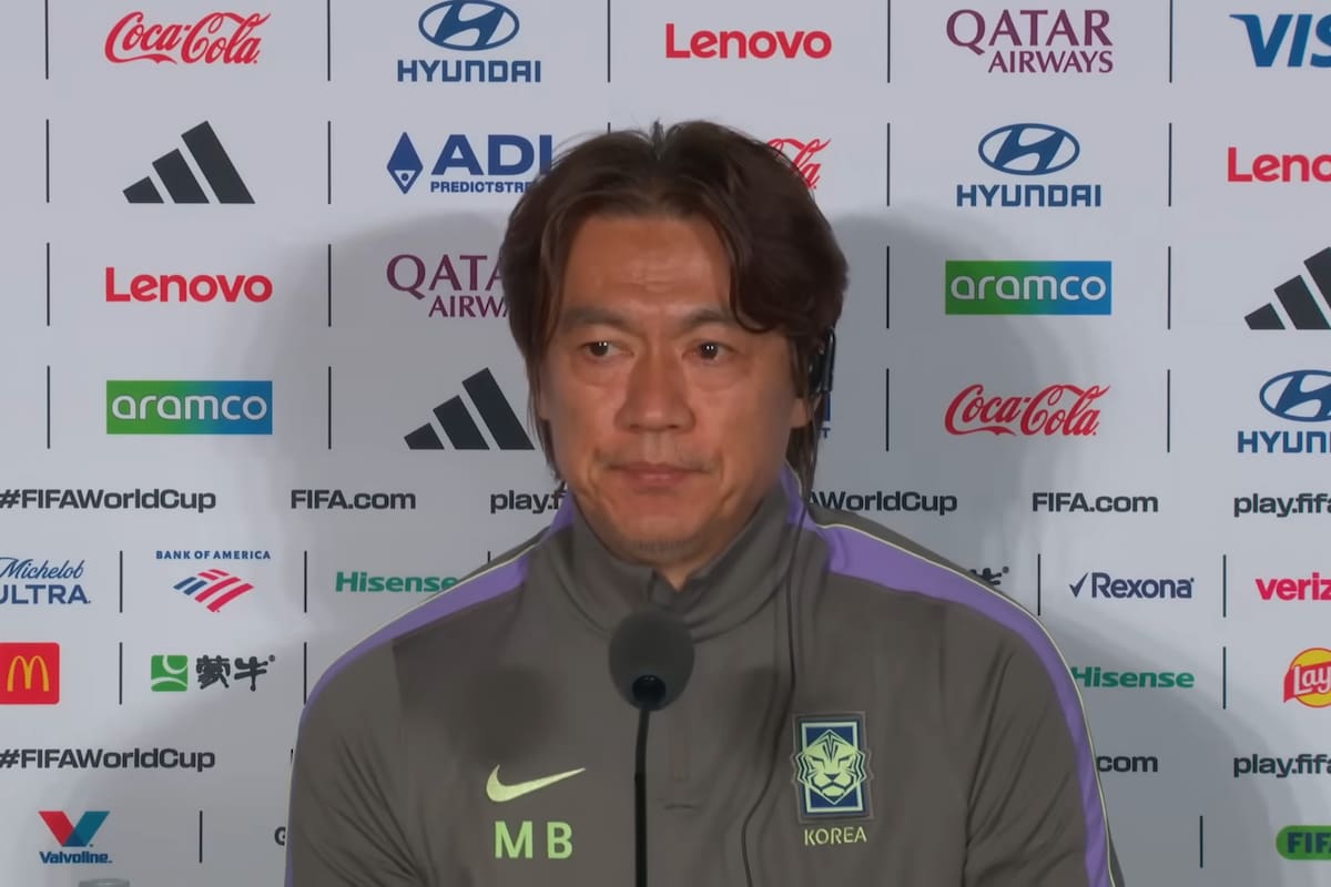 Técnico de Corea del Sur lamenta error que cuesta la derrota