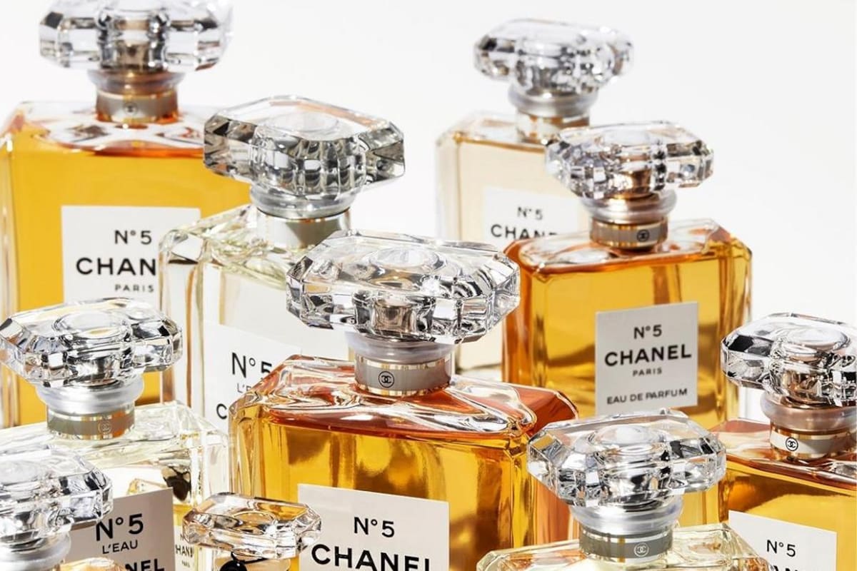 Chanel Nº5, cien años de historia en un frasco de cristal