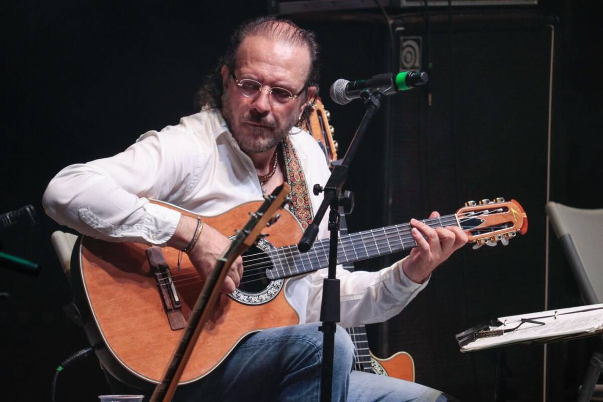 Fernando Delgadillo cautiva a tijuanenses con su concierto en ICBC